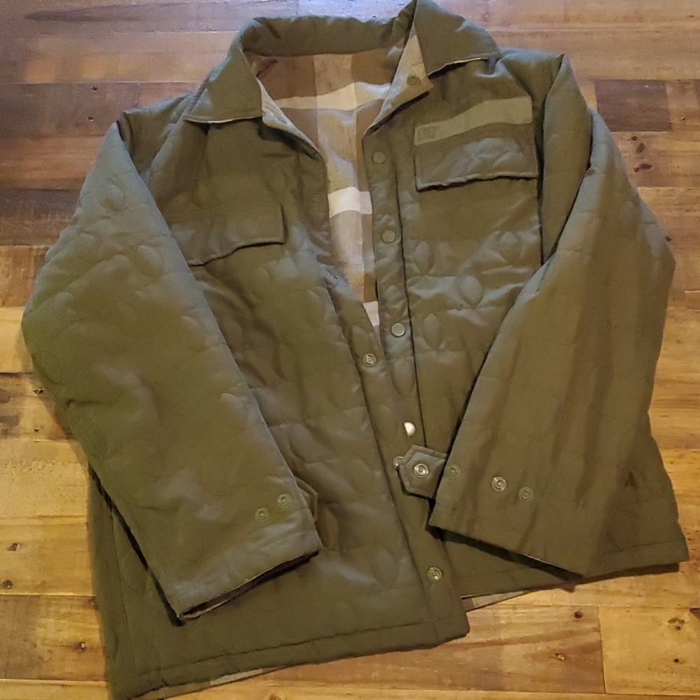 DC reversible jacket - Picture 8 of 8